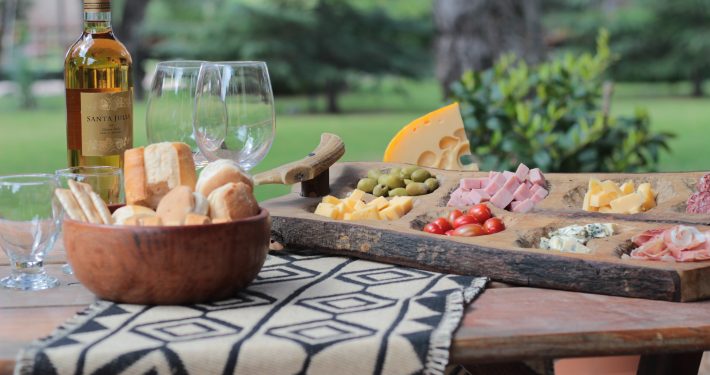Picada al aire libre. ¡Vení a disfrutar la tuya!