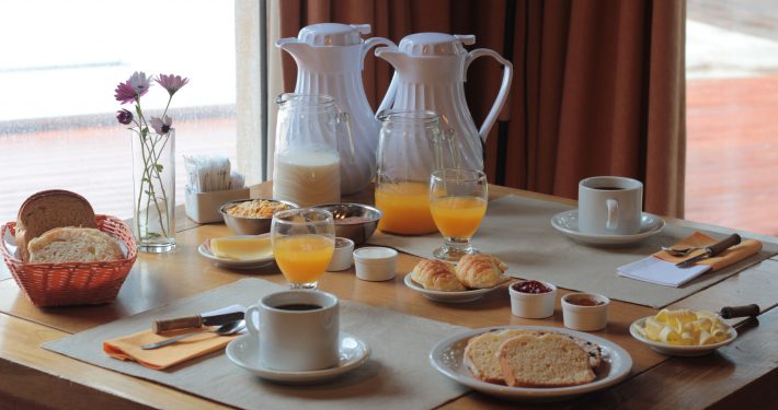 Nuestro delicioso y completo desayuno continental